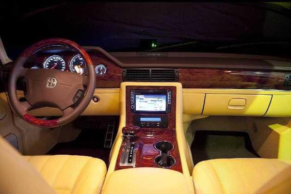 Кризис в России коснулся даже Путина: хозяин Кремля продает свой лимузин Кризис в России коснулся даже Путина: хозяин Кремля продает свой лимузин