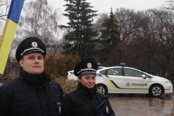 Патрульная полиция в Кременчуге: Уже с вечера ежедневно город будет патрулировать 21 патрульный экипаж Патрульная полиция в Кременчуге: Уже с вечера ежедневно город будет патрулировать 21 патрульный экипаж