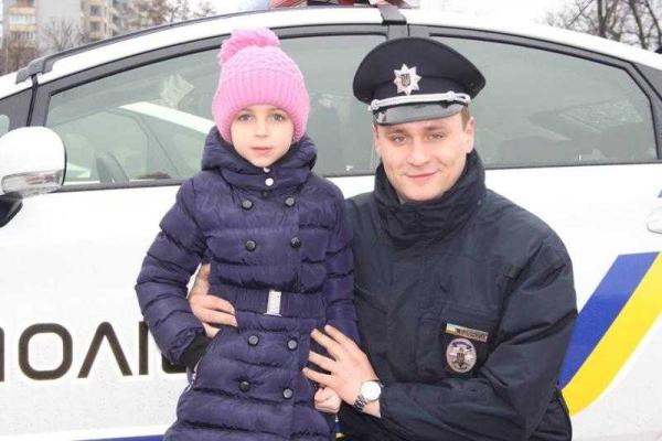 Патрульная полиция в Кременчуге: Уже с вечера ежедневно город будет патрулировать 21 патрульный экипаж Патрульная полиция в Кременчуге: Уже с вечера ежедневно город будет патрулировать 21 патрульный экипаж