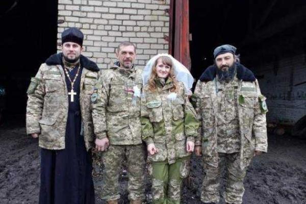 Боец из Тернопольщины взял себе в жены дончанку Боец из Тернопольщины взял себе в жены дончанку