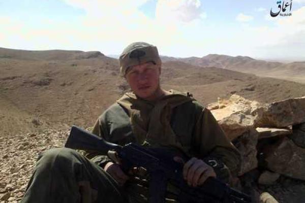 Боевики ИГИЛ обнародовали фото с телефонов убитых под Пальмирой россиян 