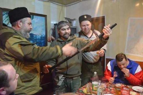Еще один знаменитый российский актер замечен на Донбассе в компании террористов