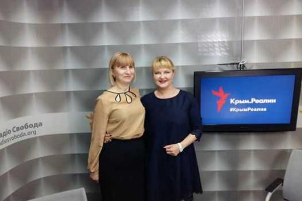 Мамы Кольченко и Афанасьева благодарят украинцев за письма сыновьям Мамы Кольченко и Афанасьева благодарят украинцев за письма сыновьям