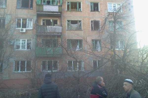 В результате обстрела Горловки пострадали 5 человек, повреждены более 35 домов