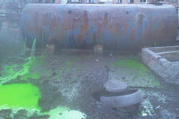 В результате обстрела Горловки пострадали 5 человек, повреждены более 35 домов