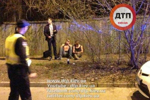 ДТП в Киеве: пьяная компания влетела в Хюндай, полиция открыла огонь