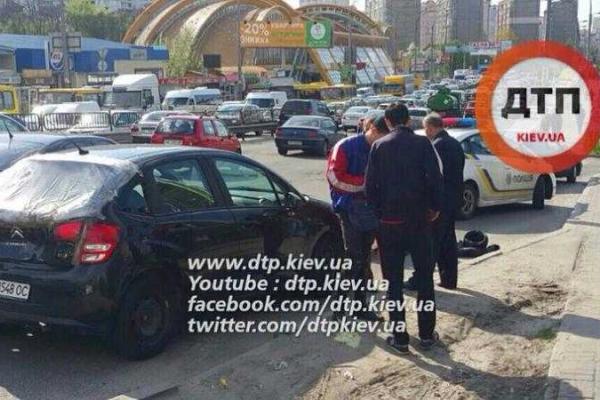 ДТП в Киеве: скутер разорвало на части ДТП в Киеве: скутер разорвало на части