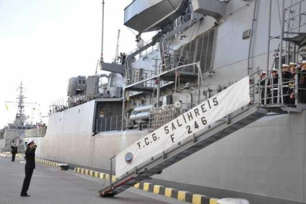 В Одессе пришвартовались два мощных военных корабля из Турции: фоторепортаж