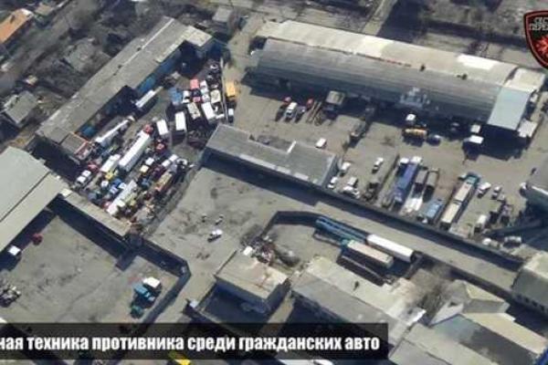 В Горловке с беспилотника засняли расположение боевиков и составы с углем