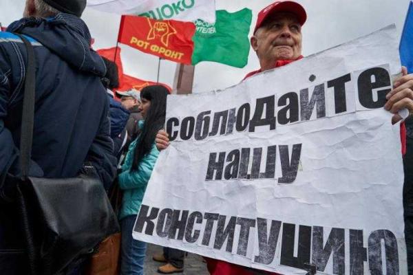 В Москве участники акции дальнобойщиков сдали полиции сторонника «ДНР»