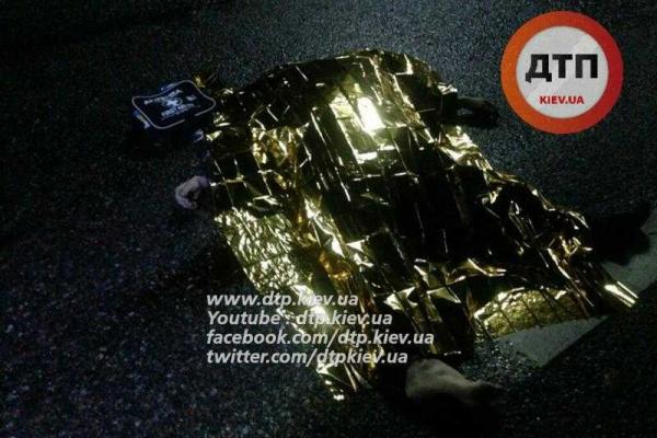 Смертельное ДТП под Киевом на Бориспольской трассе: погиб пешеход-нарушитель Смертельное ДТП под Киевом на Бориспольской трассе: погиб пешеход-нарушитель