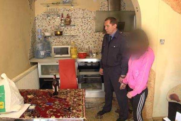 Молодые парни и девушка на камеру рассказали, как убивали студентов-иностранцев в Ужгороде