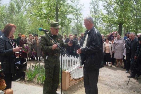 В Рубежном почтили память чернобыльцев В Рубежном почтили память чернобыльцев