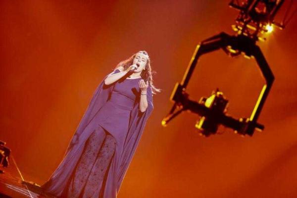 Джамала продемонстрировала свой наряд для "Евровидения" Джамала продемонстрировала свой наряд для "Евровидения"