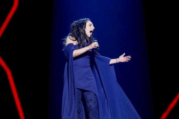 Джамала продемонстрировала свой наряд для "Евровидения" Джамала продемонстрировала свой наряд для "Евровидения"