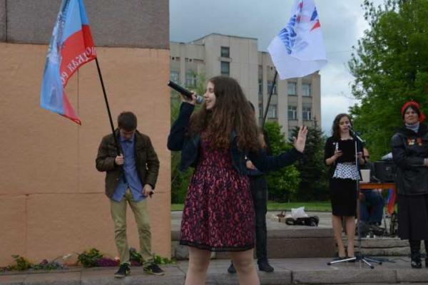 В Горловке "с размахом" отметили День труда и Пасху