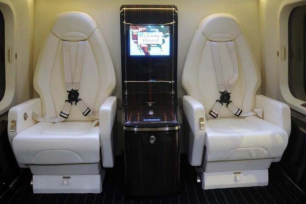 Элитный вертолет Януковича выставили на продажу