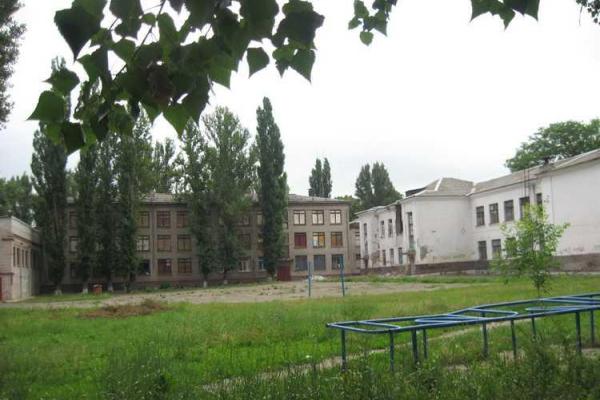 В сети показали, как выглядит район Луганска, где живет Плотницкий В сети показали, как выглядит район Луганска, где живет Плотницкий