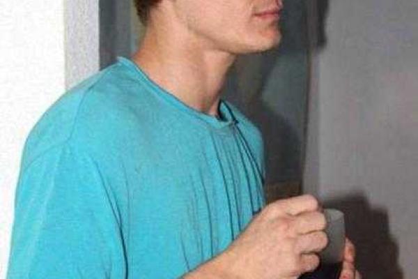 Полиция Мариуполя разыскивает без вести пропавшего работника паштетного завода Полиция Мариуполя разыскивает без вести пропавшего работника паштетного завода