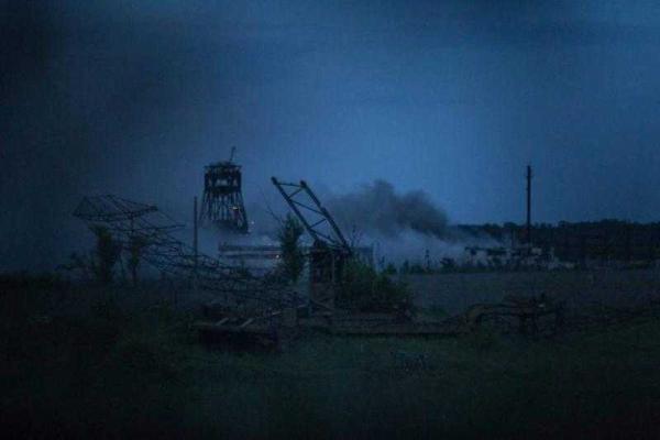 Обстрел шахты "Бутовка": в сети появились страшные кадры