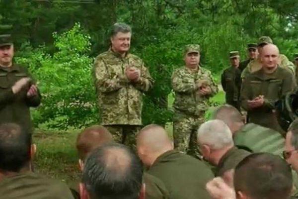 Президент Порошенко встретился с бойцами Нацгвардии Президент Порошенко встретился с бойцами Нацгвардии