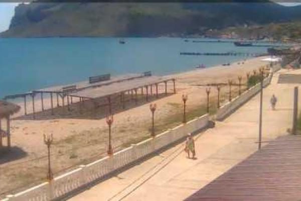 Журналист обнаружил небывалый наплыв туристов в Крыму Журналист обнаружил небывалый наплыв туристов в Крыму