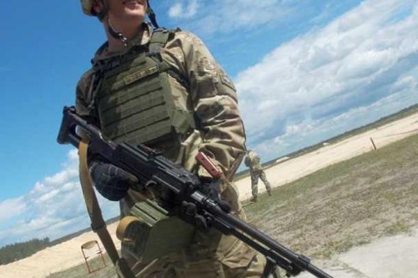 Журналист Майкл Щур выиграл на соревнованиях снайперов Журналист Майкл Щур выиграл на соревнованиях снайперов