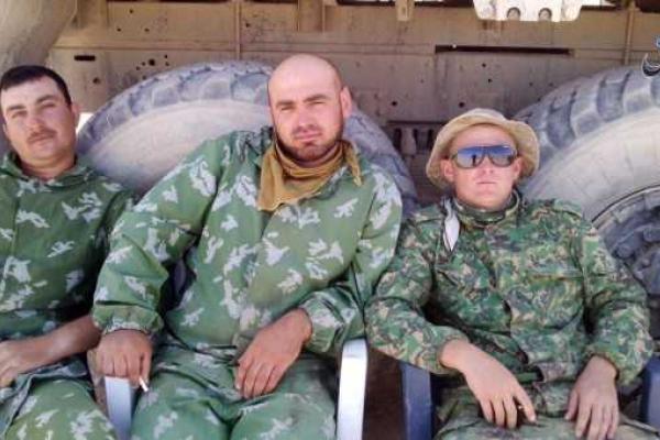 Боевики ИГИЛ показали фото российских военных, убитых в Сирии Боевики ИГИЛ показали фото российских военных, убитых в Сирии