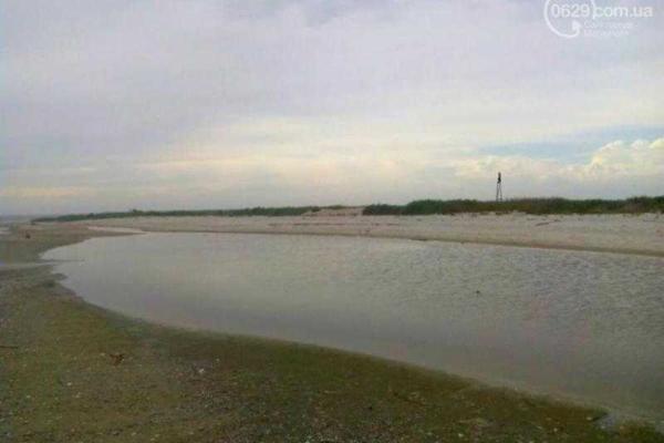 Край Белосарайской косы под Мариуполем открыли для отдыхающих