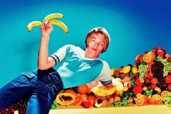 В сеть просочились странные фото юного Леонардо Ди Каприо