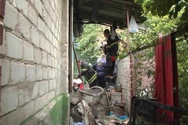 В Луганске погиб 6-летний мальчик, который днями находился дома один 