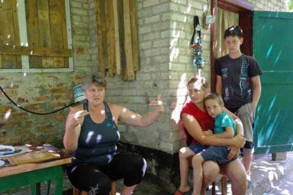 Полиция показала, во что боевики превратили Зайцево Полиция показала, во что боевики превратили Зайцево