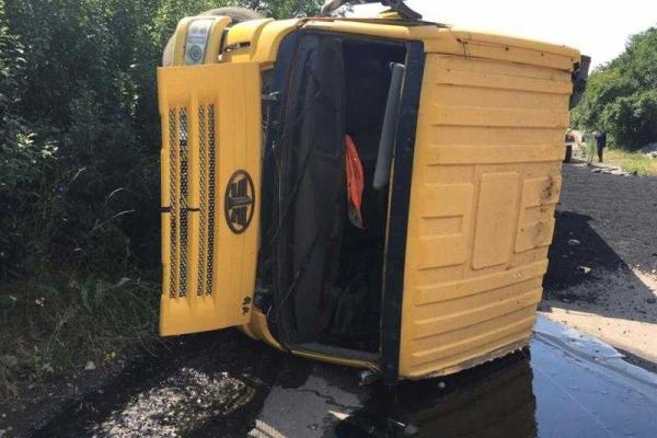 В Новодружеске на Луганщине машина с битумом сбила насмерть 10-летнюю девочку