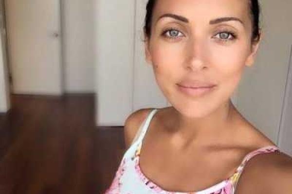 Беременная певица Алсу удивила фотографией без макияжа