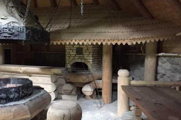 В сети появились фото заброшенной резиденции Ющенко В сети появились фото заброшенной резиденции Ющенко