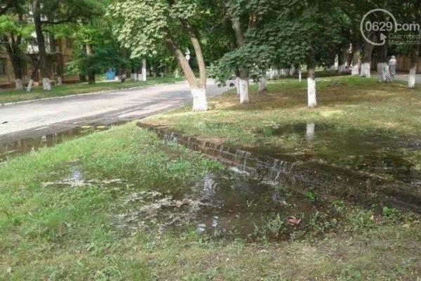 В Мариуполе роддом и горбольница остались без воды со вчерашнего вечера В Мариуполе роддом и горбольница остались без воды со вчерашнего вечера