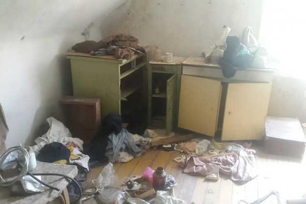 В Мариуполе правообхранители обнаружили у мужчины коноплю и патроны В Мариуполе правообхранители обнаружили у мужчины коноплю и патроны