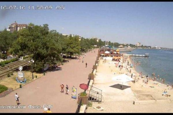 В Сети появились новые снимки пустых пляжей Крыма В Сети появились новые снимки пустых пляжей Крыма