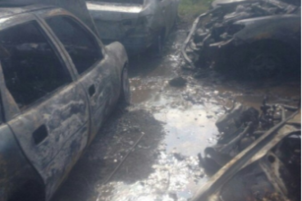 На штрафплощадке под Киевом сгорели 6 машин