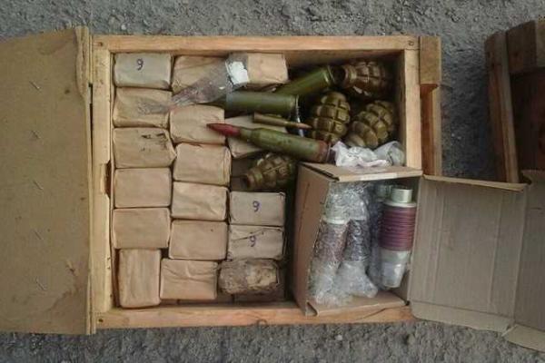 В Луганской области правоохранители нашли тайник с боеприпасами