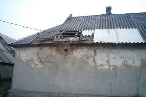 Боевики серьезно ранили детей во время обстрела Марьинки