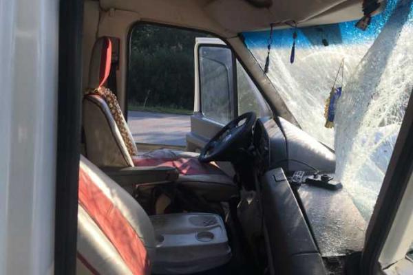 В Кировоградской области музыканты популярной группы ТНМК попали в ДТП В Кировоградской области музыканты популярной группы ТНМК попали в ДТП