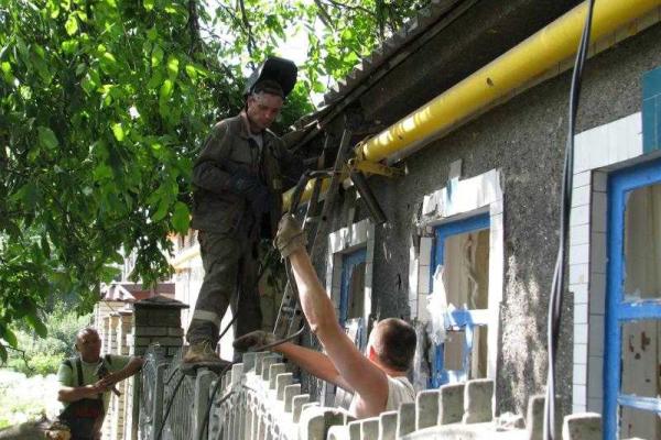 Донецк: в результате артобстрела повреждены газопроводы