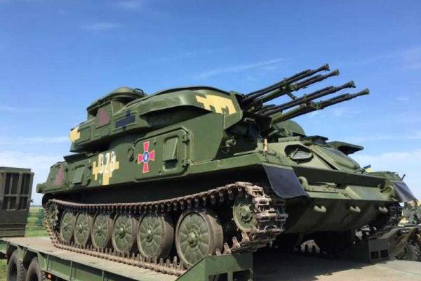 Бирюков: В Чугуеве, Киеве и на фронте много нового смертоносного железа. Не стоило нас задирать Бирюков: В Чугуеве, Киеве и на фронте много нового смертоносного железа. Не стоило нас задирать