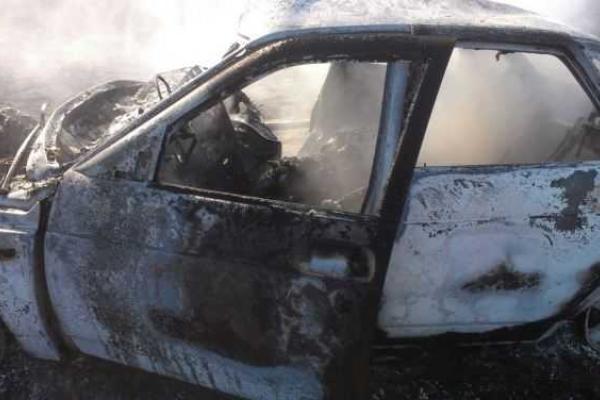 Смертельное ДТП в "ЛНР": водитель, вылетевший из горящей машины вместе с лобовым стеклом, даже не вспомнил, с кем ехал Смертельное ДТП в "ЛНР": водитель, вылетевший из горящей машины вместе с лобовым стеклом, даже не вспомнил, с кем ехал