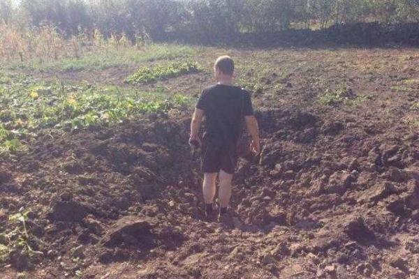 Горловка снова подверглась обстрелу: повреждены две насосные станции Горловка снова подверглась обстрелу: повреждены две насосные станции