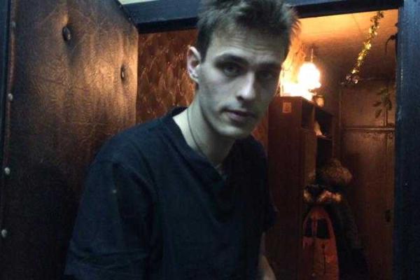 Актер, которому пророчили блестящую карьеру, запустил себя и живет в бедности 