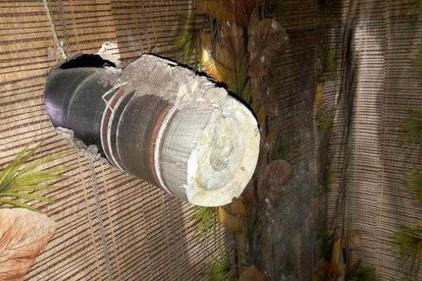 В Марьинке жилые кварталы сильно пострадали от обстрела боевиков "ДНР"