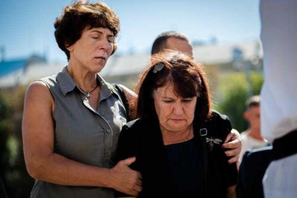 В центре Киева почтили память погибших под Иловайском