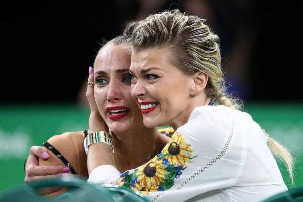 Рио-2016: гимнастка Ризатдинова растрогала реакцией на свою бронзовую медаль Рио-2016: гимнастка Ризатдинова растрогала реакцией на свою бронзовую медаль